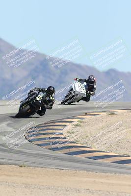 media/Oct-05-2025-CVMA (Sun) [[beeef4f201]]/Race 11-500-400(4)-350 Supersport/